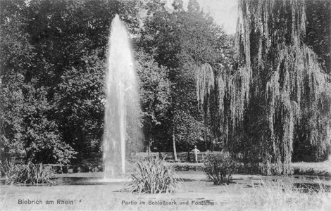 Die Große Fontäne im Biebricher Schlosspark (ca. 1906)