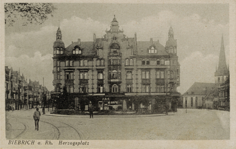 Der Herzogsplatz (ca. Anfang des 20. Jahrhunderts)