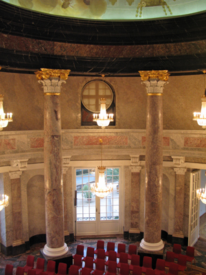 Im Inneren der Rotunde des Biebricher Schlosses (Oktober 2007)
