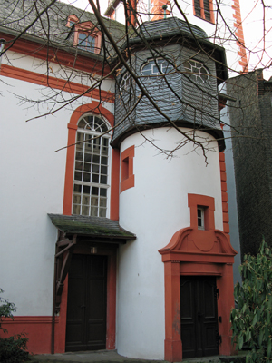 Der Treppenanbau der Hauptkirche (Dezember 2007)