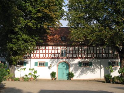 Der Marstall des Karpfenhofs (September 2007)