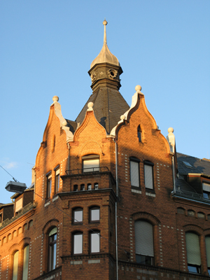 Detail eines Gebäudes in der Rathausstraße (Oktober 2007)