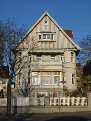 Villa in der Tannhäuserstraße (Dezember 2007)